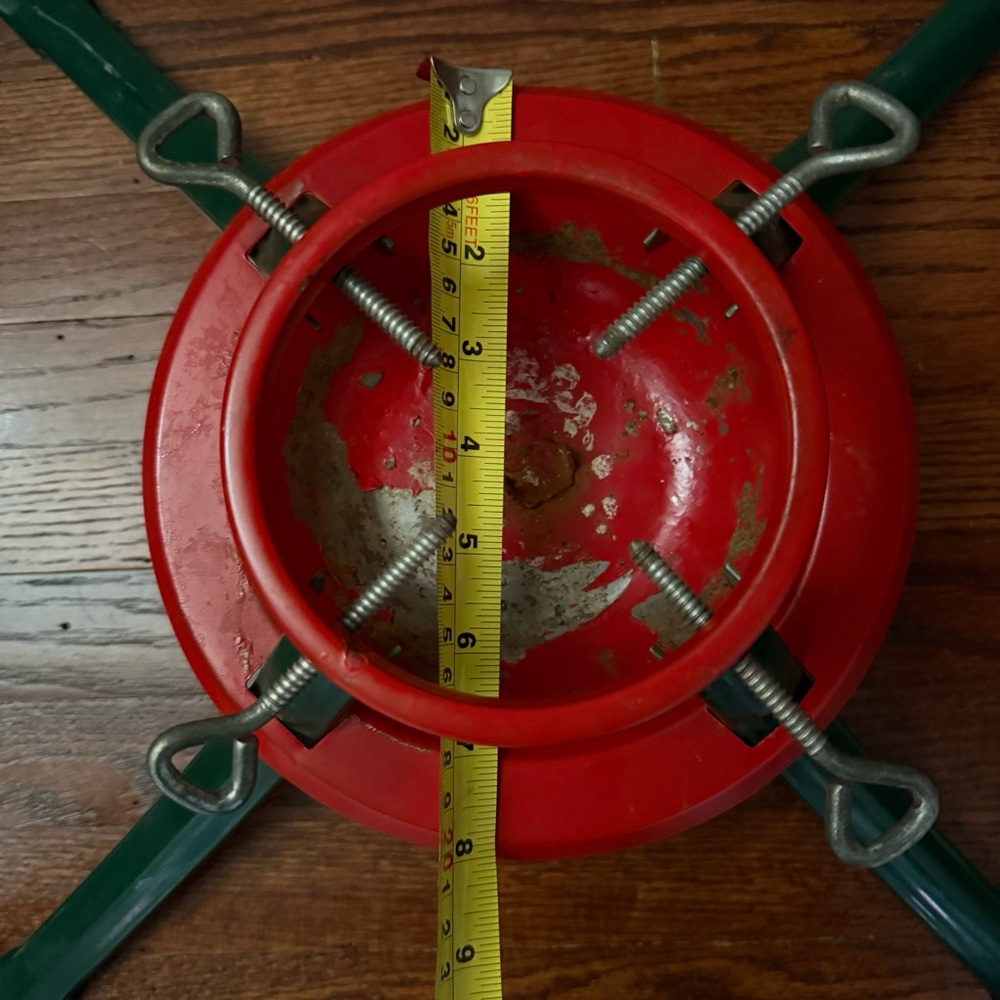 VTG MCM Real Christmas Tree Stand 4” Red Green National Machine Products Canada - Picture 14 of 17